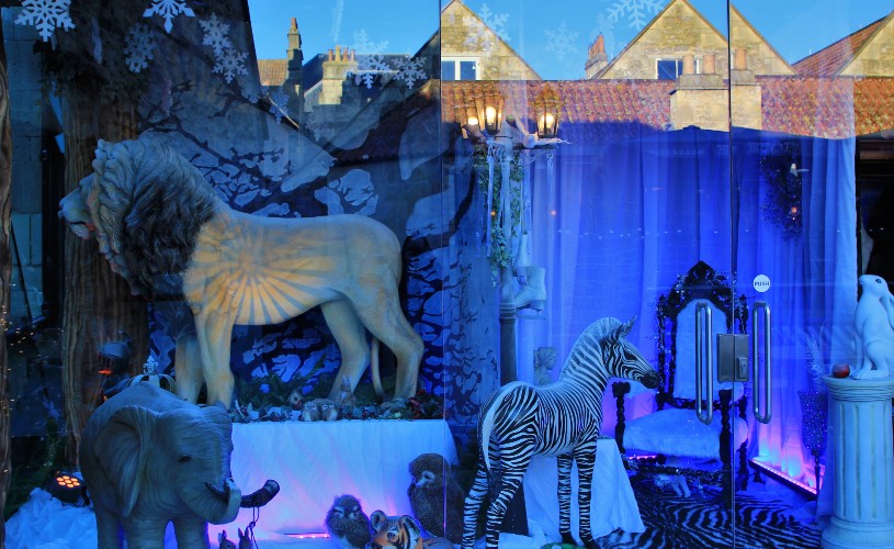 Narnia diorama in window at Milsom Place